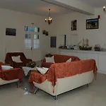 Apart Otel Costa-rini Leonídion