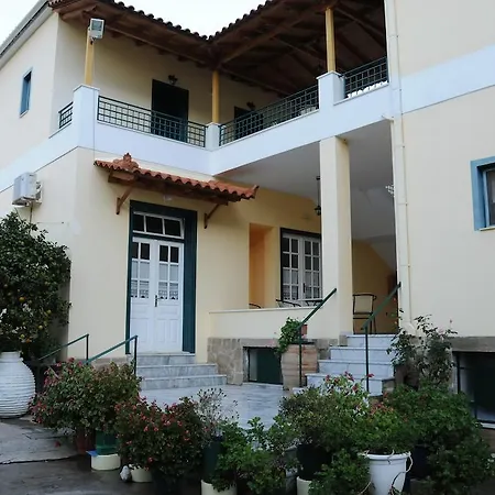 Costa-rini Aparthotel