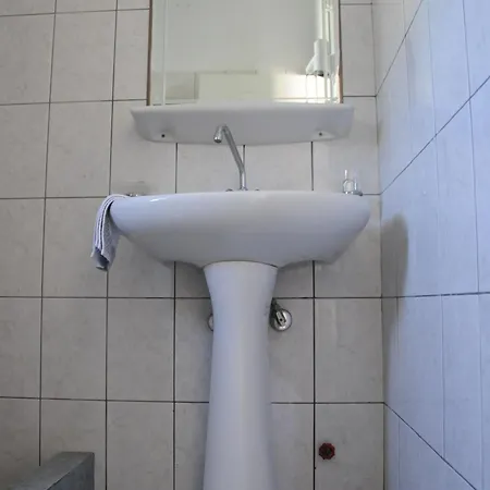 Costa-rini 2* Leonídion
