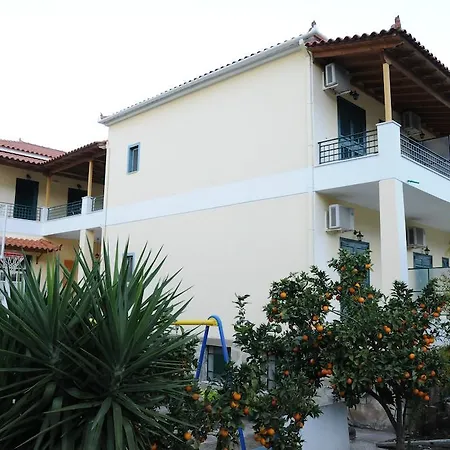 Apartahotel Costa-rini