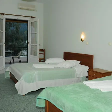 Apartahotel Costa-rini 2*