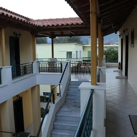 Aparthotel Costa-rini 2*