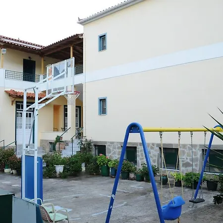 Aparthotel Costa-rini Leonidio
