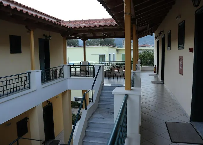 Lägenhetshotell Costa-rini 2*